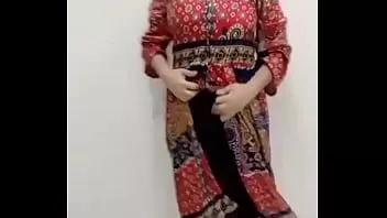 Play Sobia very hot and nude dance at home