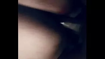 Afspelen Mijn moeders vriend kan mijn lul niet aan