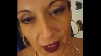 play Sexy big natural tits persian wants to show you her amazing tits bouncing and big