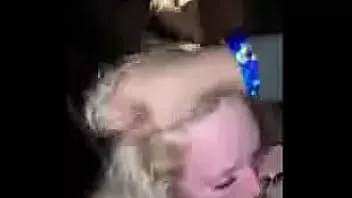 play Ruw gaan met escorts op een vrijgezellenfeest