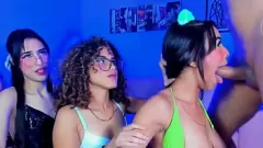 play Los aficionados latinos se vuelven hardcore en la orgía de la cámara web con garrias profundas y tetas grandes