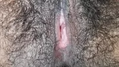 Oynat Desi Indian Babe kendini parmaklarla zevk, ıslak ve kıllı bir kedi orgazm elde etmek