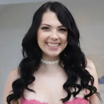 Pornostar Natana Brooke