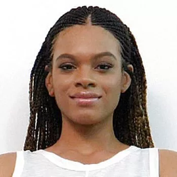 قناة Halle Hayes