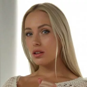 Gwiazda porno Angelika Grays