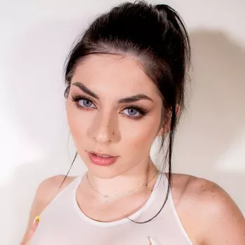 পর্নস্টার Keira Croft