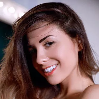 Gwiazda porno Alice Kelly