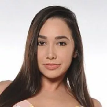 قناة Karlee Grey